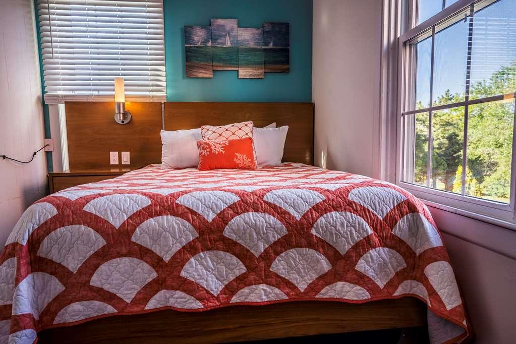 Surfside Inn Чатем Номер фото